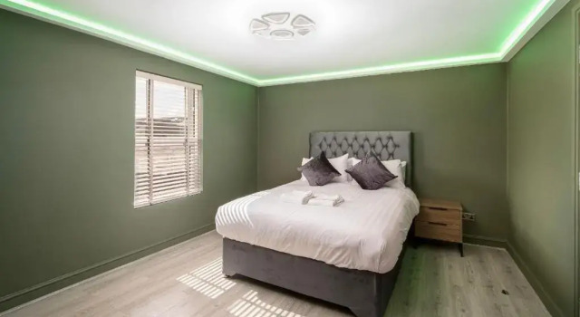 Апартаменты Deluxe Town View Apartment by Sasco