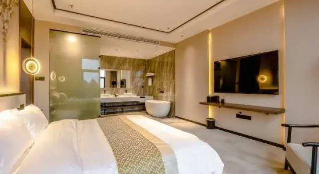 Люкс Deluxe с видом на озеро Gengdu Courtyard