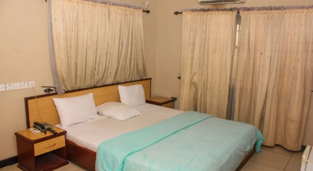 Martinos Hotel, Varaa Hotelli Hotellit Lagos State aamiaisella, Aamiainen