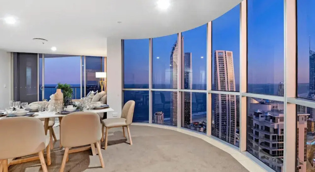 Апартаменты Luxury Level 45 Luxury Sub-Penthouse in Surfers