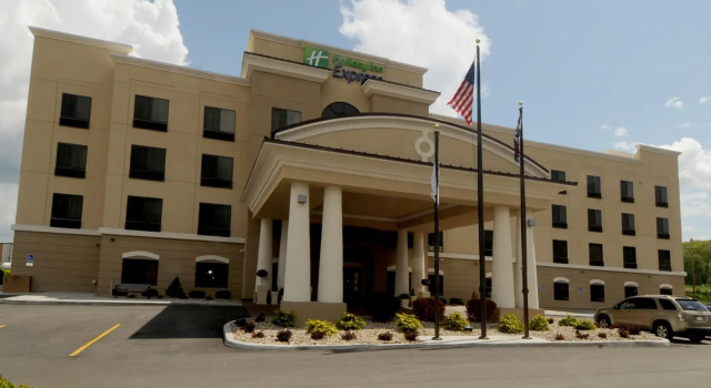 Holiday Inn Express Somerset, Varaa Hotelli Hotellit Somerset aamiaisella, Aamiainen