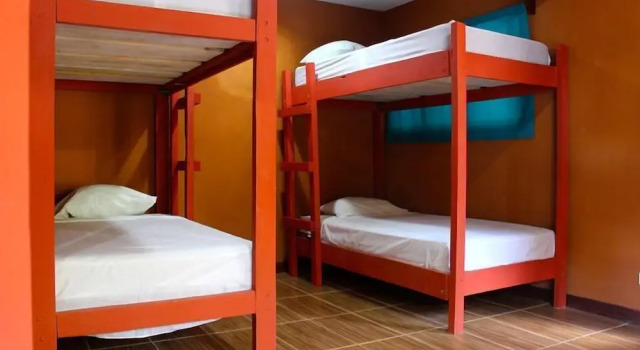 Coral Reef Surf Hostel, Rezerwuj Hostel Hostele w Guanacaste, Hostel