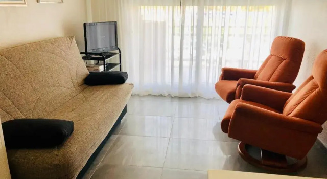 ROC MAR 6 1B - Apartamento cerca del centro y de la playa - terraza con pequeñas vistas al puerto