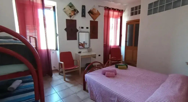 Standard Vierer Zimmer Orgosolo B&B