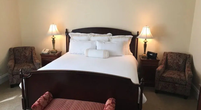 The Inn at the Union Club of British Columbia, Забронировать Отель Виктория South Vancouver Island, рядом с Victoria Fisherman's Wharf