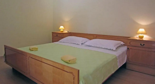 Apartments Bareta