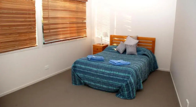 Апартаменты Цокольный этаж с 5 комнатами Amberoo Apartments Tamworth