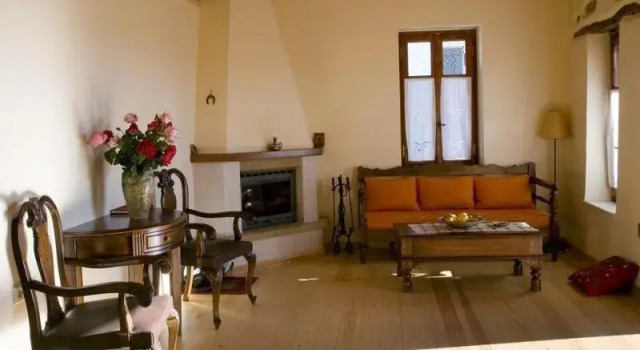 Sarris House, Забронировать Отель Xirokámbion 