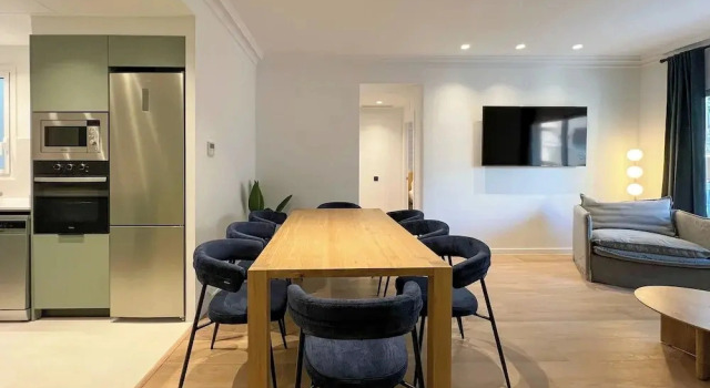 Апартаменты с 4 комнатами Stay U-nique Apartments Balmes II