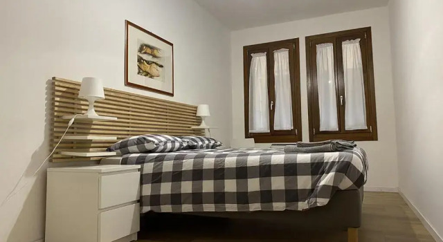 Ca' Veronese Apartment, Забронировать Апартаменты/квартира Апартаменты Венеции, рядом с Церковь Святого Георгия Великого, Апартаменты/квартира