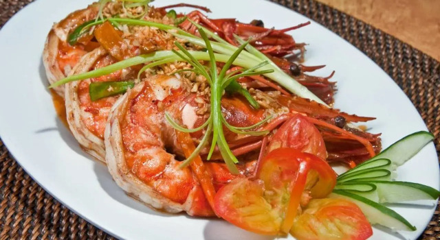 Crystal Paradise Resort, Spa & Winery, Prenota Resort Narra 