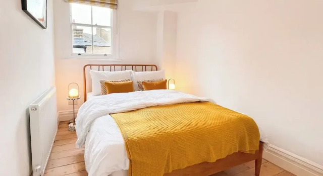 Historic 3-Bedroom Home in the Heart of Greenwich, Varaa Huoneisto Asunnot kohteessa Merseyside, Huoneisto