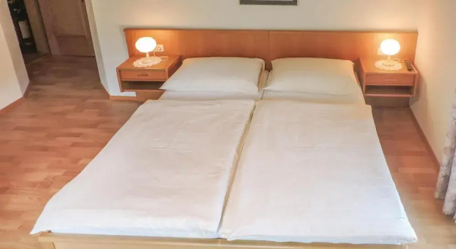 Awesome Apartment in Mühlbach With 2 Bedrooms and Internet