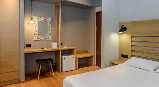 Одноместный номер Standard с балконом и с видом на море Agamemnon Hotel