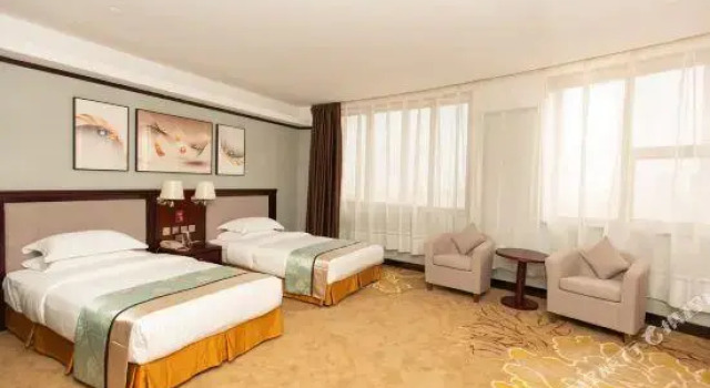 Люкс Business Changsheng International Hotel