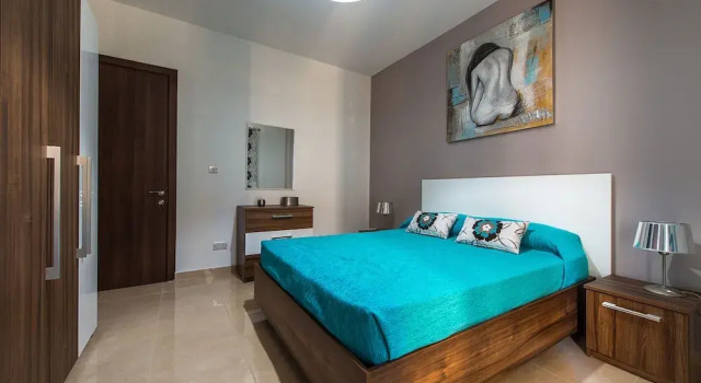 DoMiSol duplex suites near sea, Réserver Appartement Bugibba Île de Malte