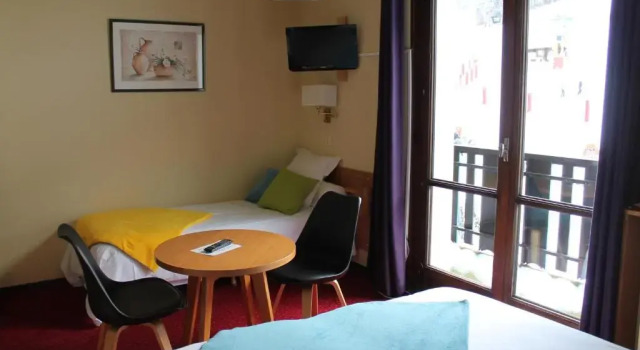 Трёхместный номер Standard Hotel Le Tremplin