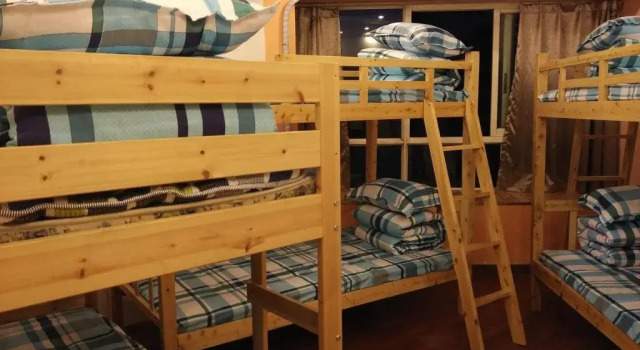 Chengdu Unqiue Youth Hostel