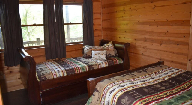 Lakeside Lodge, Book Feriehus Necowa Cove USA