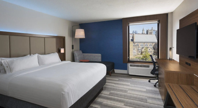 Номер Deluxe Holiday Inn Express Nashville-Downtown - Broadway by IHG