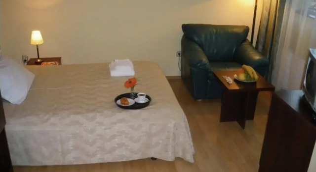 Hotel Zenith, Varaa Hotelli Sofia Vitosha