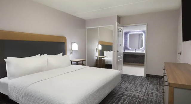 Двухместный люкс для гостей с нарушением слуха c 1 комнатой Homewood Suites by Hilton Toronto Vaughan