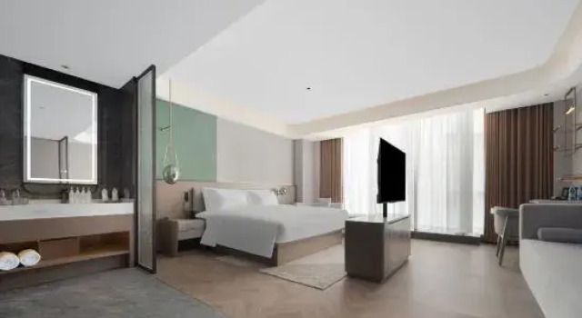 Люкс MEHOOD LESTIE Hotel (Xi'an Fengdong City Square Subway Station Branch)