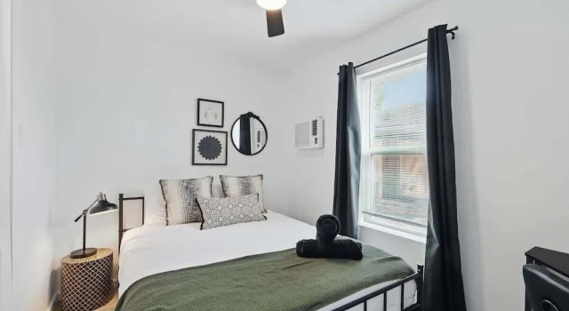 Modern 2BR Unit 3 With Hot Tub