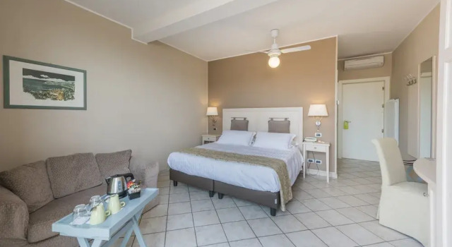 Полулюкс с балконом Hotel Liliana Diano Marina