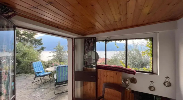 suitecastlelakeview 3, Book Hotel Hotels in Bellano with Parking, Parking