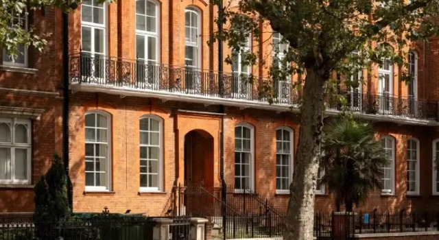 Cove Huntingdon House
