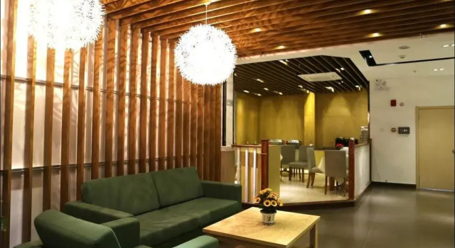 Motel Hangzhou Xiaoshan Hangzhou Leyuan Xianghu Metro Station, Book Motel Hoteller i Xiaoshan med pool, Swimmingpool