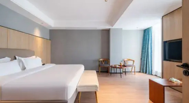 Люкс Comfort Flying Song Hotel(Ningbo Baihe Metro Station Caihong South Road Store)