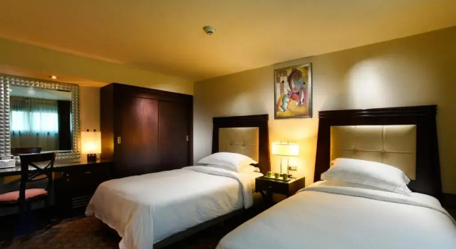 Двухместный номер Standard с видом на город Raouche Arjaan by Rotana