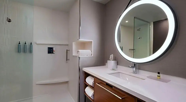 Номер Standard Courtyard by Marriott Austin Dripping Springs