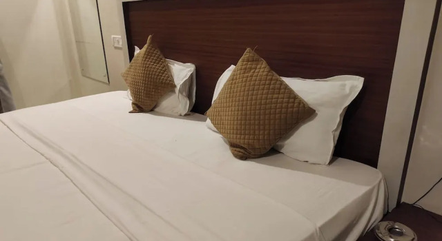 Номер Deluxe Le Blue Moon Near Hyatt Regency