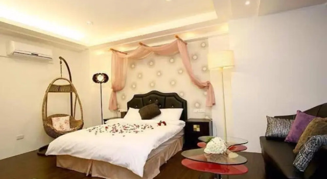 forget go home, Book Hotel Luodong Yilan County
