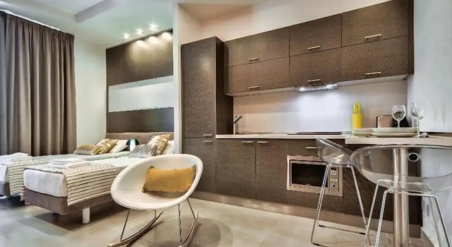 Juffair Plaza Suite, Book Condo Hotel Hotels in Juffair with Breakfast, Breakfasts