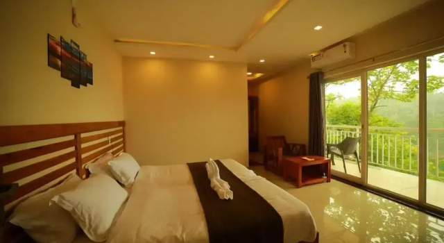 Mizzle Resort