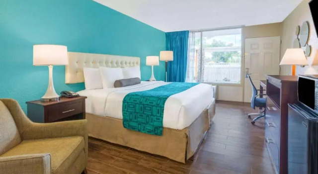 Двухместный номер Standard с видом на внутренний двор Howard Johnson by Wyndham Lakeland