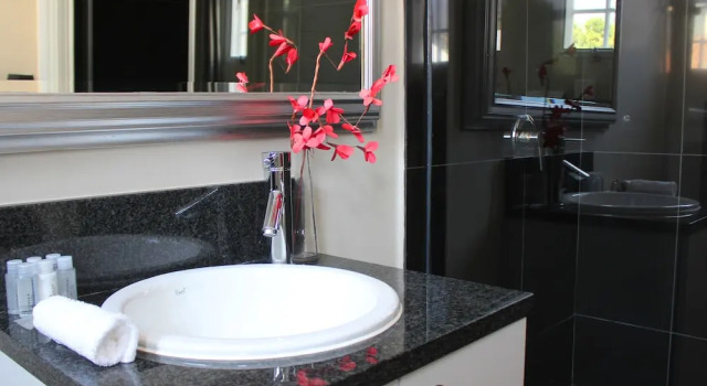 Двухместный номер Superior Long Street Boutique Hotel