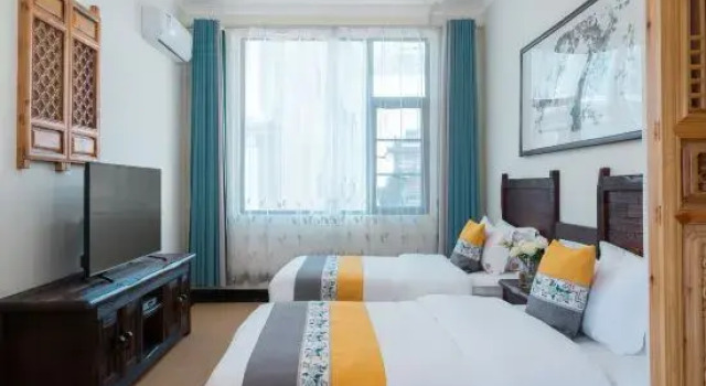 Семейный люкс Jizushan Funinglou Boutique Inn