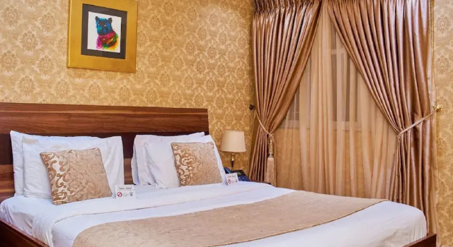 Camera Luxury No.1 Hotel Ibadan