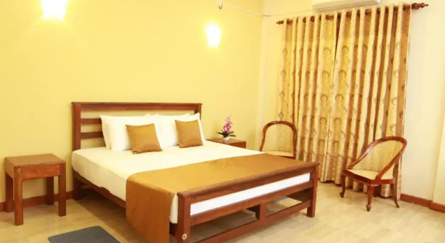 Номер Deluxe Hotel Nilketha Yala Tissamaharama