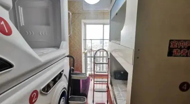 Женская капсула Deluxe Yunlou Xin Nest Capsule Hotel Private Honey Cabin Hostel (Guilin North Station)