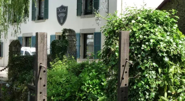 Moulin de Rosmadec, Забронировать Отель Отели Finistère с парковкой, Парковка