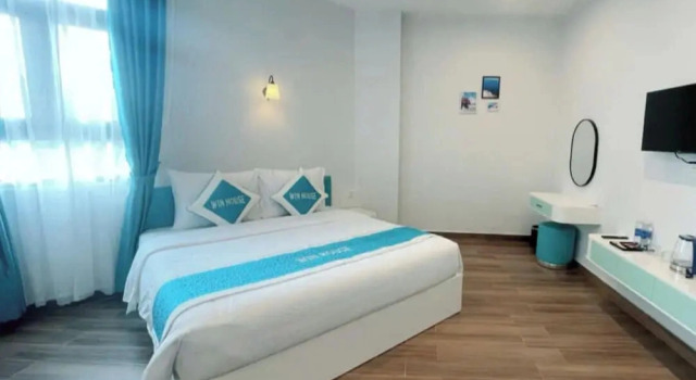 Win House Hotel