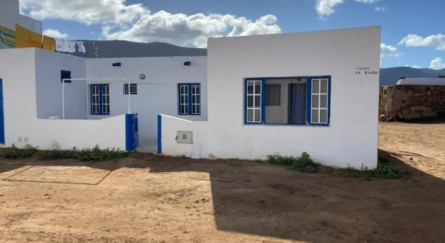 Apt de Marsita-Bajío,8, Book Hotel Caleta de Sebo Lanzarote
