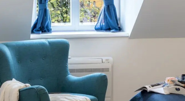 Апартаменты Modern 2bdr Loft in Old Town - Best Location