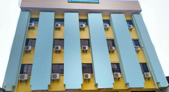 Hôtel TOMEDI, Rezervovat Hotel Hotely v Douala s parkováním, Parkování